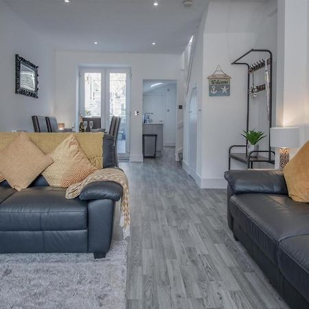 Hawtree Cottage - 2 Bedroom Cottage - Tenby Esterno foto