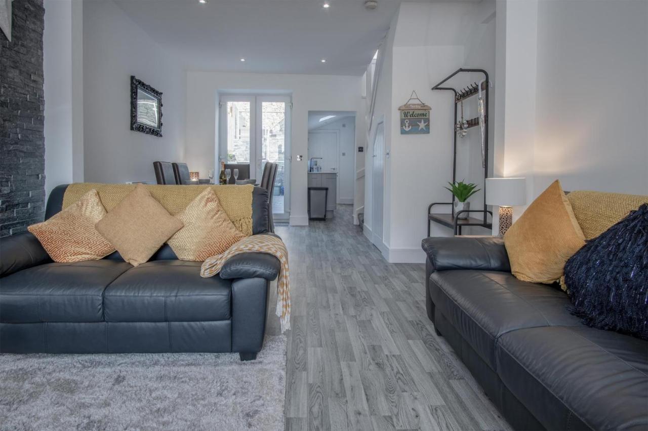 Hawtree Cottage - 2 Bedroom Cottage - Tenby Esterno foto