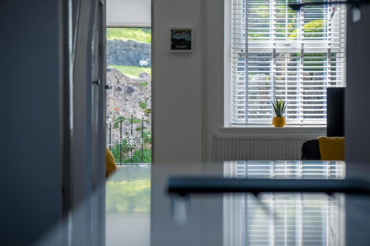 Hawtree Cottage - 2 Bedroom Cottage - Tenby Esterno foto